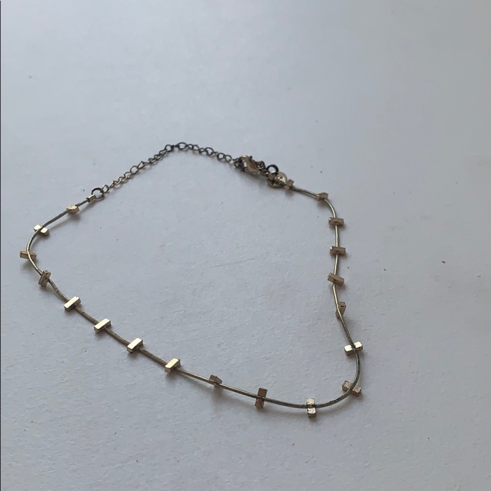 Gold choker